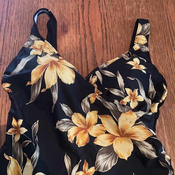Silhouette Solution Floral Tankini One Piece Swim Suit Size 14 - Picture 4 of 12